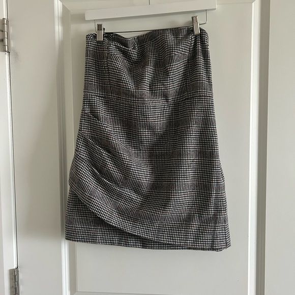 - HOUSE of Harlow Houndstooth Wool Blend Strapless Ruched Academia Sheath … - Picture 4 of 9